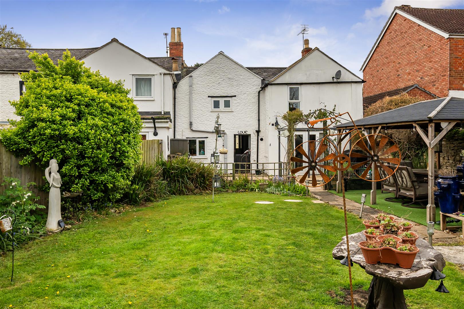 Malmesbury Road, 